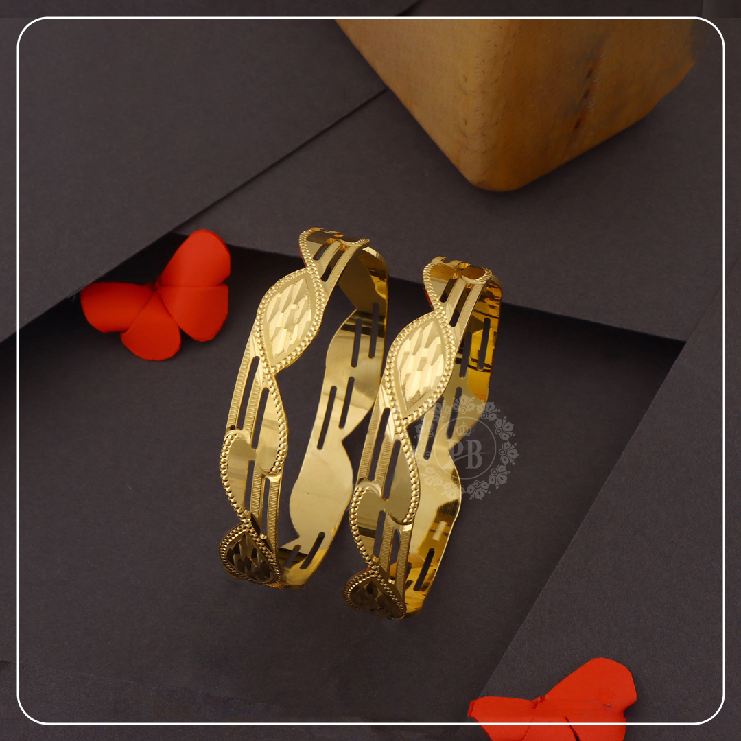 Regal Threads Carved Bangles	