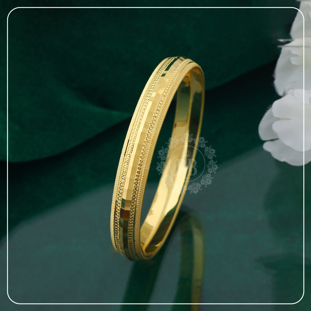 Divine Thread Carved Kada	
