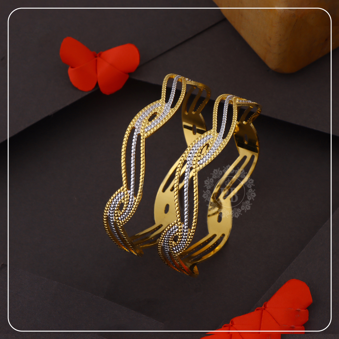 Heartline Gloss Cut Bangles