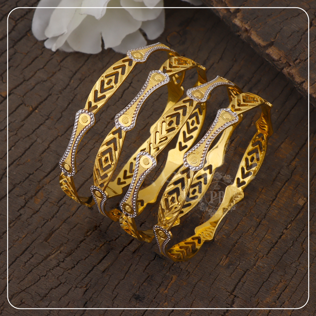 Inaaya Festive Glow Bangles