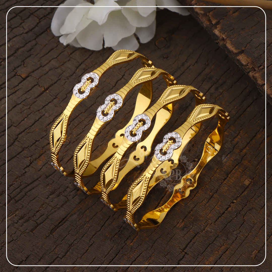Vasudha Majestic Gold Bangles