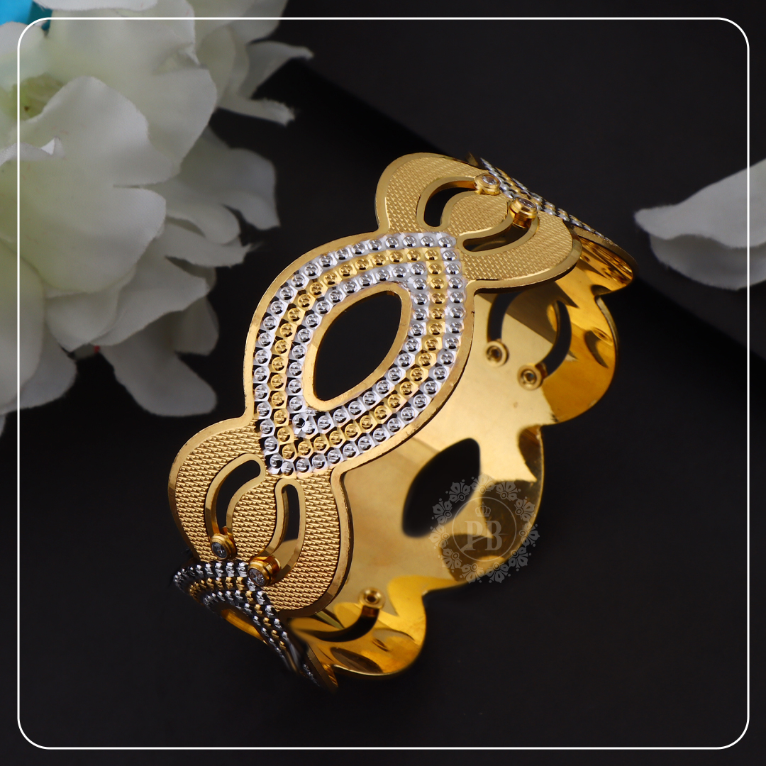 Regalia TearDrop Bangle