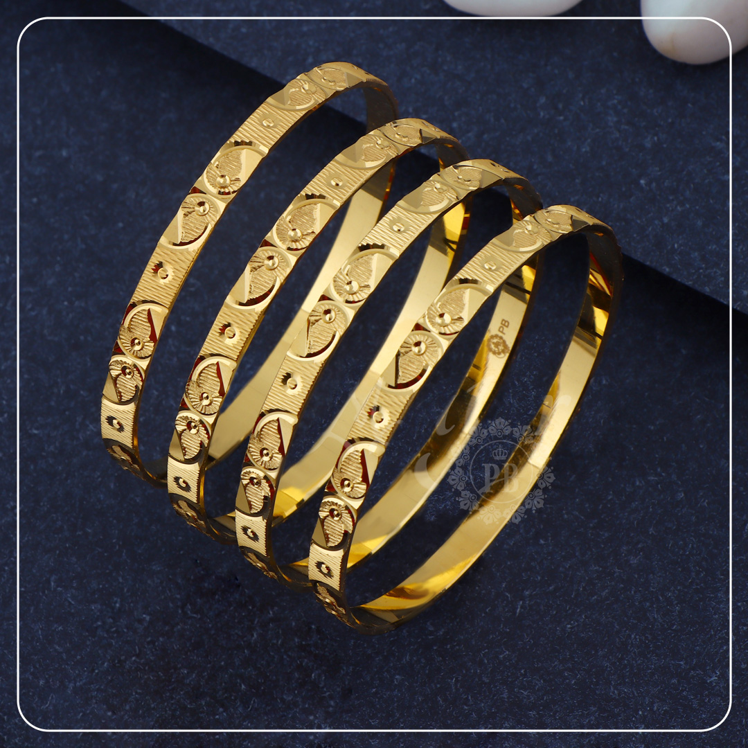 Grand Traditional Gold Bangle